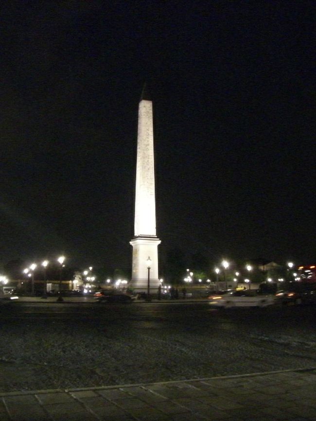 コンコルド広場のオベリスク