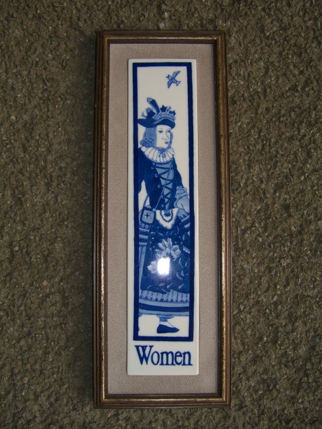 本当は、もう少し早く出発したかったんだけど、ホテルの朝食が、8時からしか用意出来ないとのことで、出発がかなーり遅れますた。<br />途中、渋滞しつつも、何とか近くの「チャイナ・オンザパーク」で、トイレ休憩。