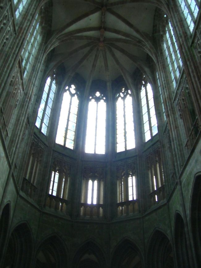 聖堂内の教会２