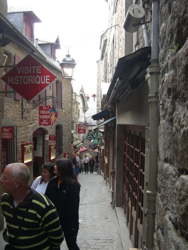 11:00頃、朝一と違い沢山の観光客が来ていました