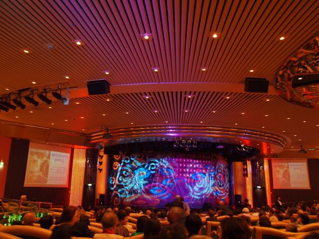 毎日、いろんなショーが有ります。<br />マジック、ダンス、クラッシック・・・