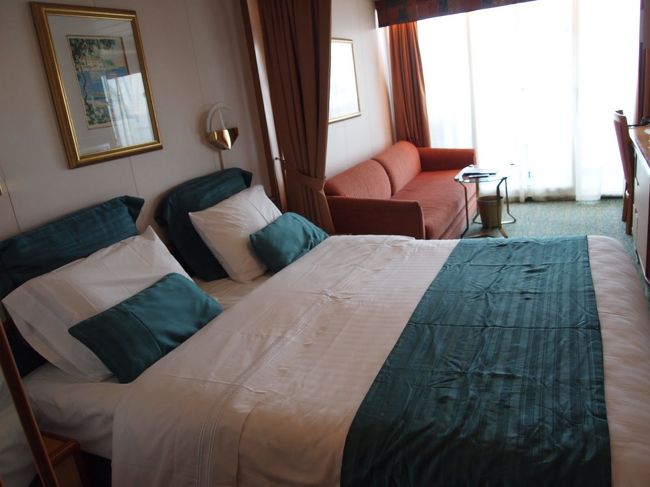 奮発して、バルコニー付きの部屋です