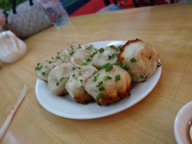 焼き小龍包<br /><br />これがまたうまい！うますぎる