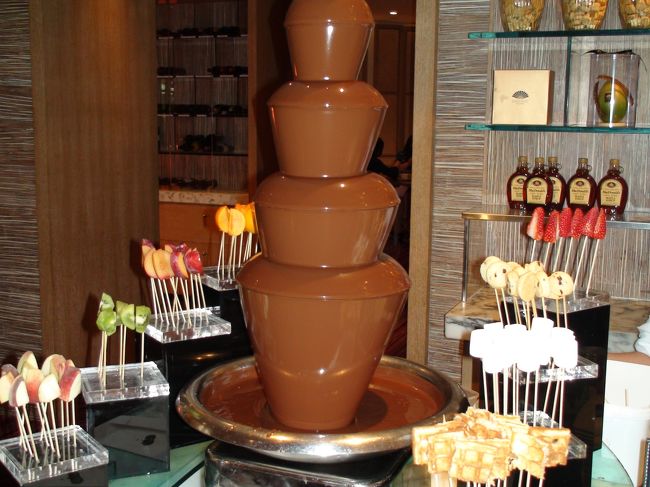 チョコレートファウンテンも。