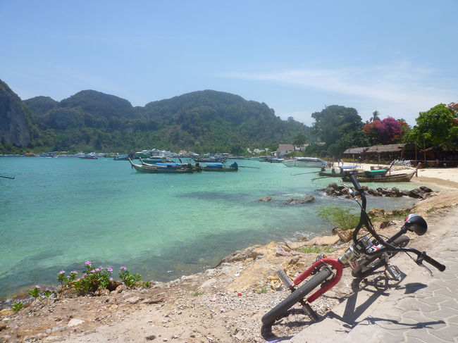 【ピピ島⑥】<br /><br /><br />海の写真ばかりですみません。<br /><br />ピピ島ほんとキレイでした。