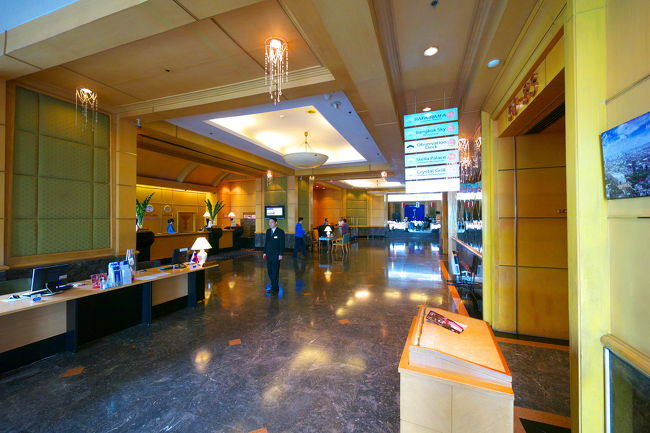 ロビーになります。<br />ロビーは１８階です。