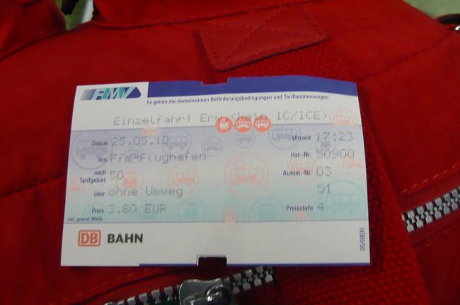 これがチケット　１、５ユーロ　今回近距離の移動には　全く車内での検札はなかった。　但し　時間を刻印したチケットを持っていないと（不正乗車は厳しい罰則あり）