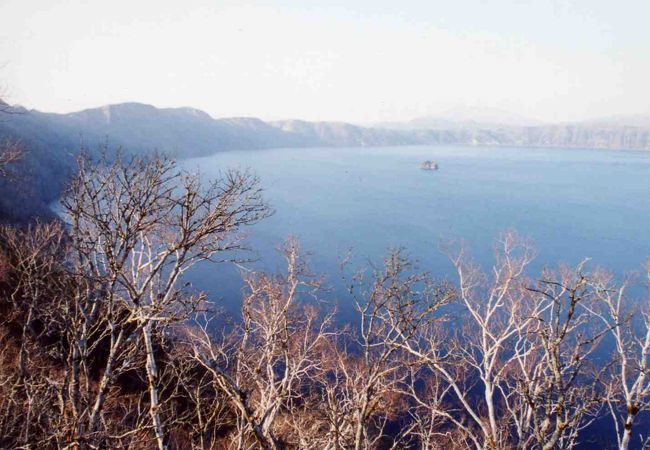 霧のない摩周湖。