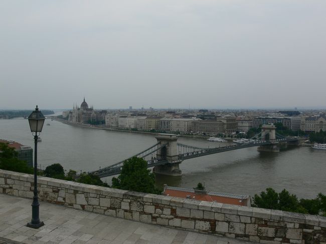 国会議事堂、鎖橋周辺