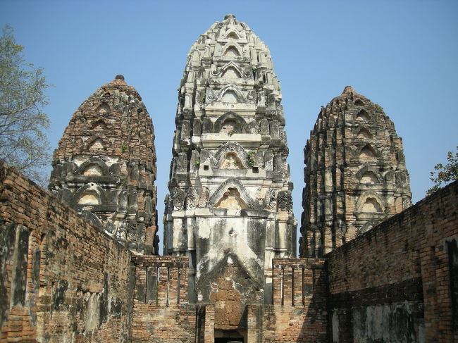 もんをくぐってみました。