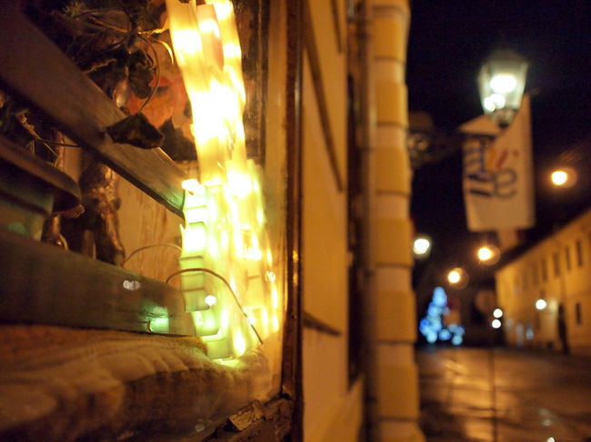 ほのかに見えるあの明かりは。。。