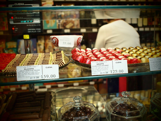 Krašチョコ。本店はちょっときどった感じでしたがここの店はざっくばらんでした。ちょっとざっくばらんすぎるぐらいに。。。