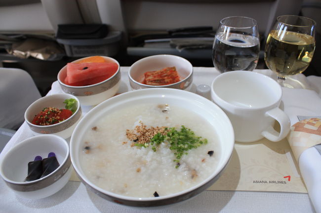 あわびのお粥もあっさりと美味しい<br /><br />