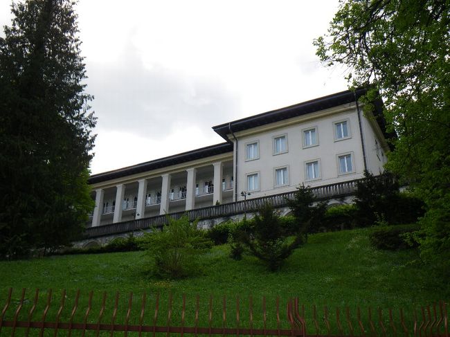旧ユーゴ・チトー大統領の元別荘。<br /><br />現在は「Hotel Villa Bled」として営業。