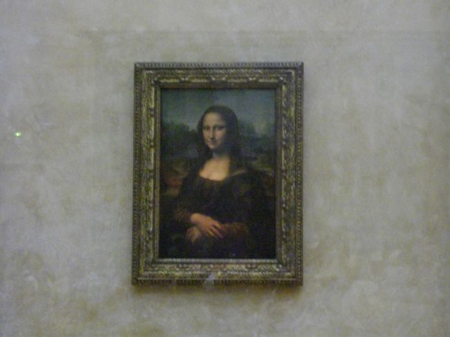 モナ･リザです。<br />想像してたより小さかった。<br />この絵の前は、すごい人！