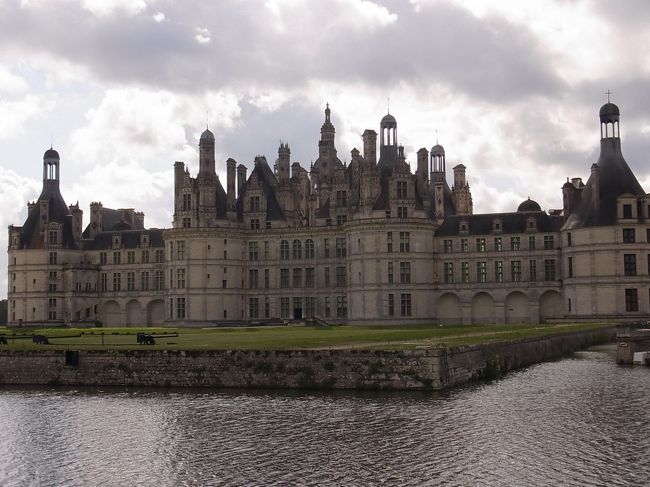 一番見たかったシャンボール城！<br />螺旋階段のまるい形が好きです☆