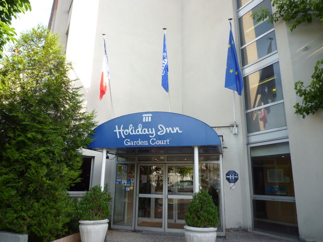 ホリディイン　ガーデンコート　サントゥアン<br /><br />ビジネスマンも多く宿泊していました