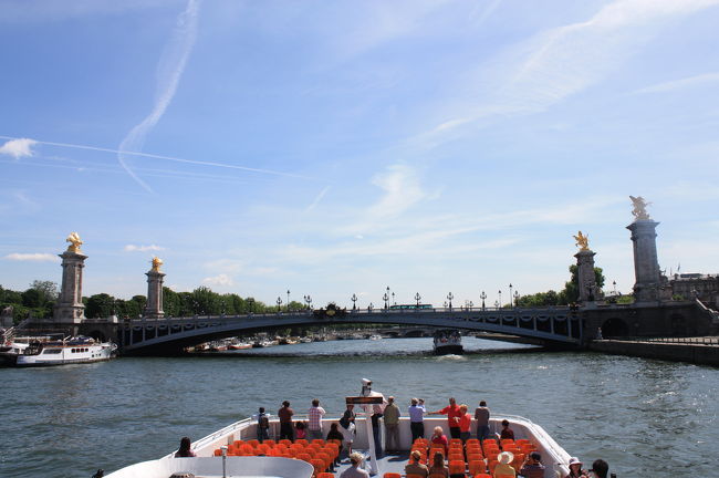 アレクサンドル3世橋( Pont Alexandre III)
