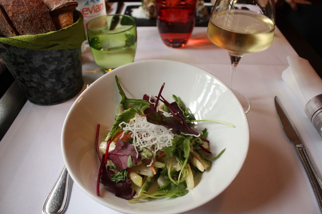 ホワイトアスパラのサラダ<br /><br />これもとても美味しい☆<br /><br />