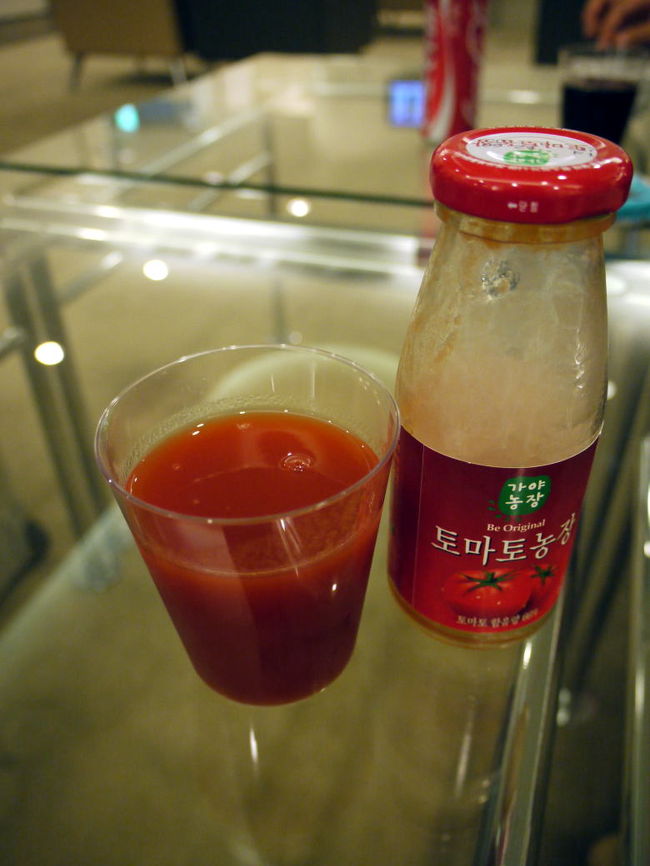 妻はトマトジュース　<br /><br />これ、甘いって言っていました