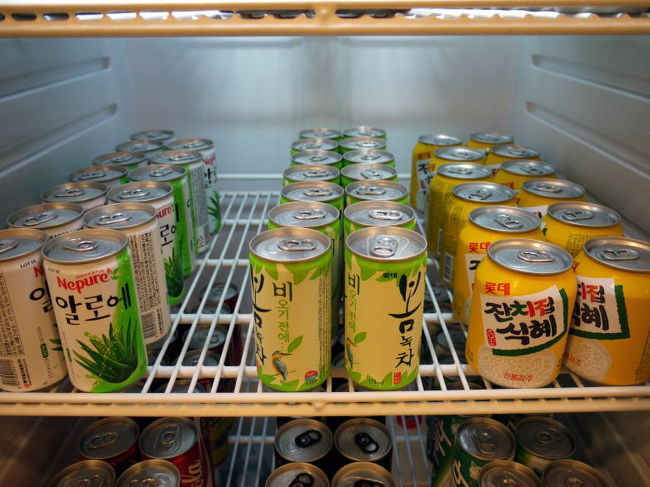 お茶やジュース類