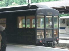 人吉駅 (JR九州) ／人吉温泉駅 (くま川鉄道)