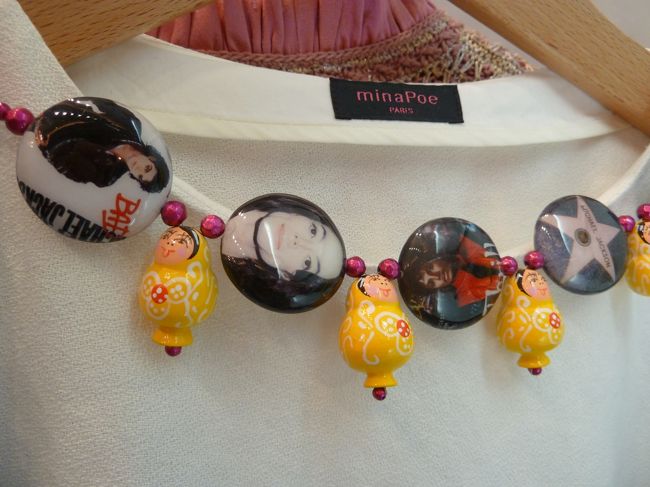 中でも、このネックレス！<br /><br />でも、ネックレス？？？？あれ？<br /><br />ワンピースのえりでした。<br /><br />欲しかった・・・・・