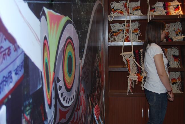 この子供が乗るハンモックブランコ欲しかったけど500元＝7000円で断念・・・