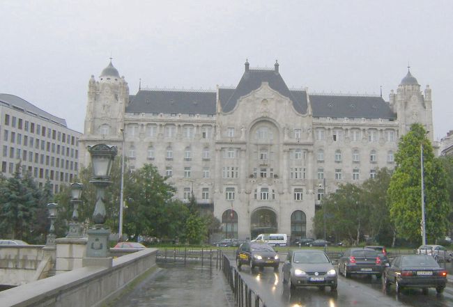 ペスト側を振り返る