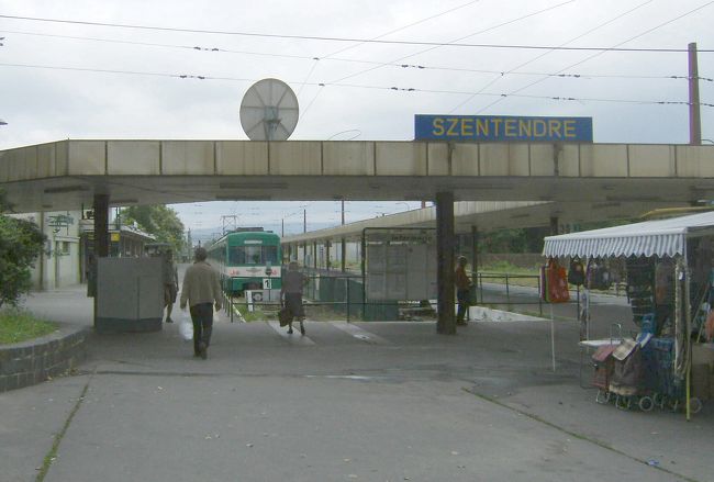 センテンドレ駅