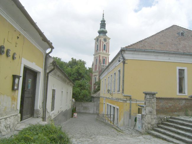 聖ジョンからセルビア教会方面を振り返る