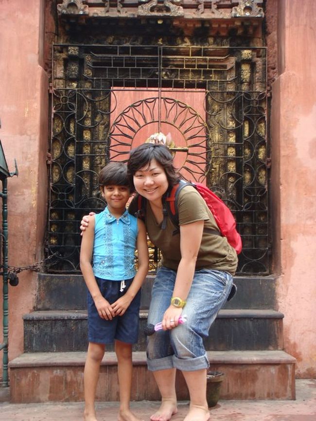 とってもシャイなのに、ずっとなみおの後をくっついて来た女の子と一緒に♪