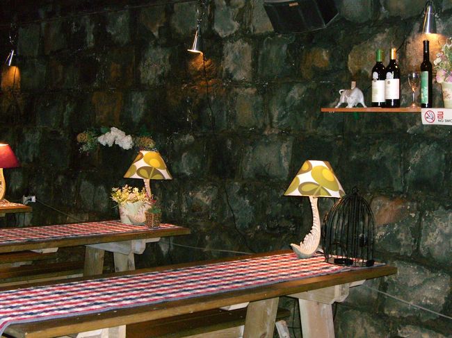 <br />ここでワインを楽しむことも出来ます。