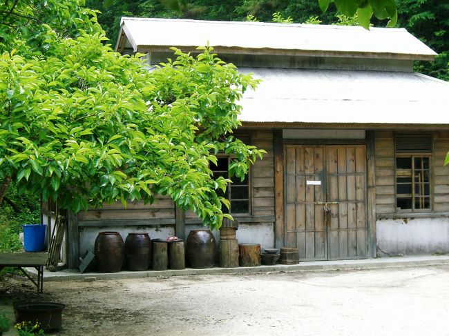 <br />撮影中やドラマ放映後の週末は...見学者で<br />この静かな村はさぞかし賑やかだったことだろう。