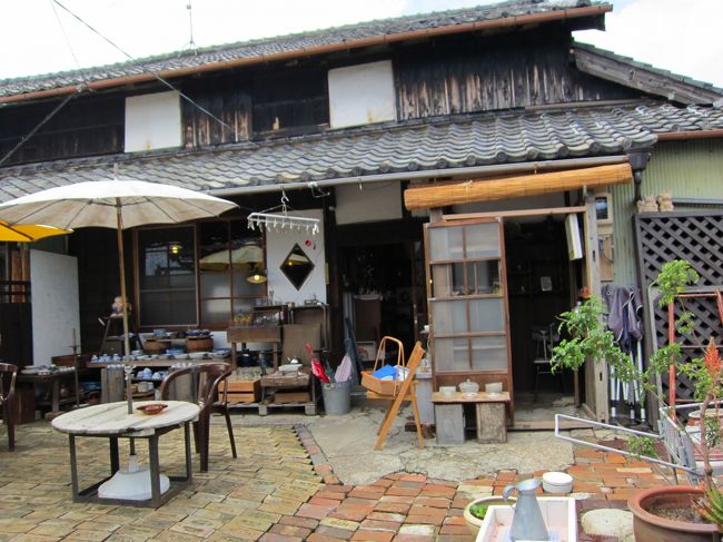 KNDA百貨店内。<br /><br />面白いです