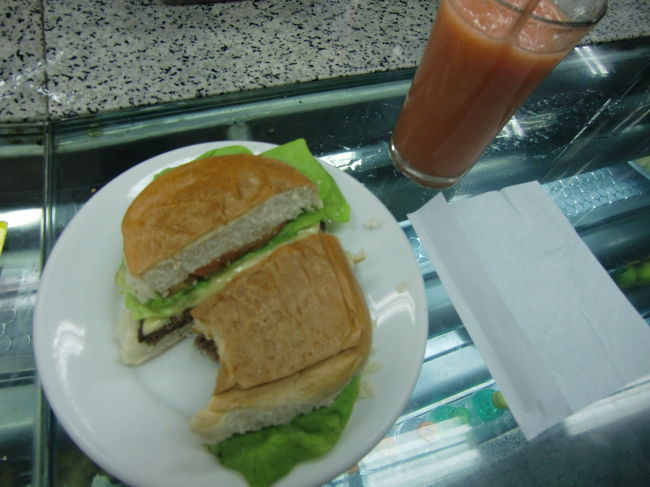 ハンバーガーもうまかったなぁ