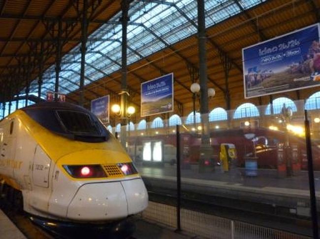 ３時間なんてアッという間。<br />おフランスに初上陸！パリ到着〜！<br /><br />荷物を降ろす時も、ステキなおじさまが手伝ってくれて感激！さすがだわぁ〜！<br /><br />超駆け足で回ったちょい寄りロンドン。<br />短いながらミッション遂行の為に良く頑張った！<br />次回はもうちょい長く滞在したいかな（笑）<br /><br />