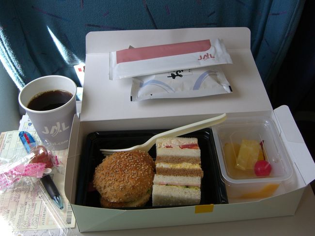 ＪＬの軽食<br /><br />