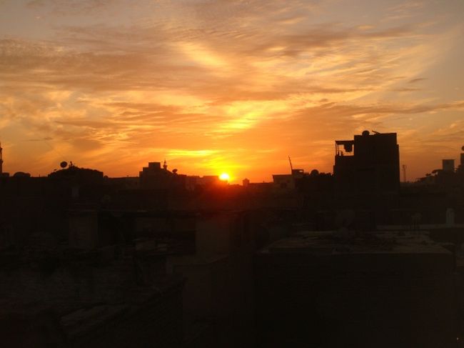 安宿「ヌビアンオアシスホテル」から眺めた夕日。