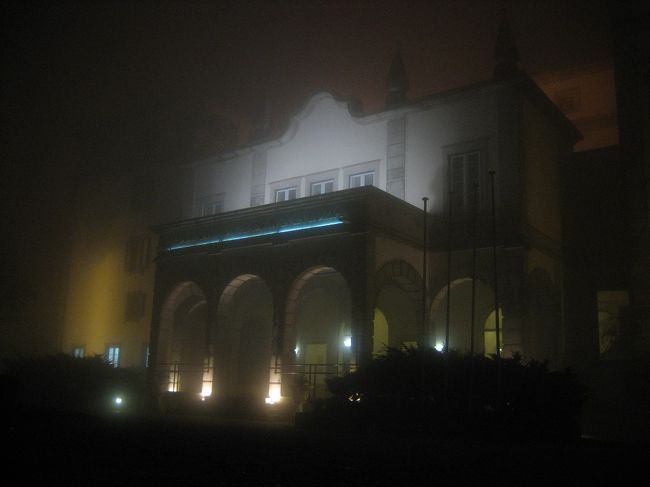 ライトアップされた建物も良い感じ。