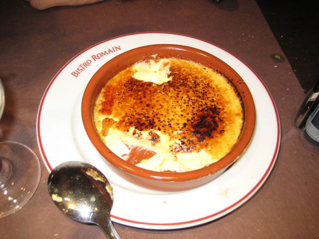 デザートのクレームブリュレ、おいしい。