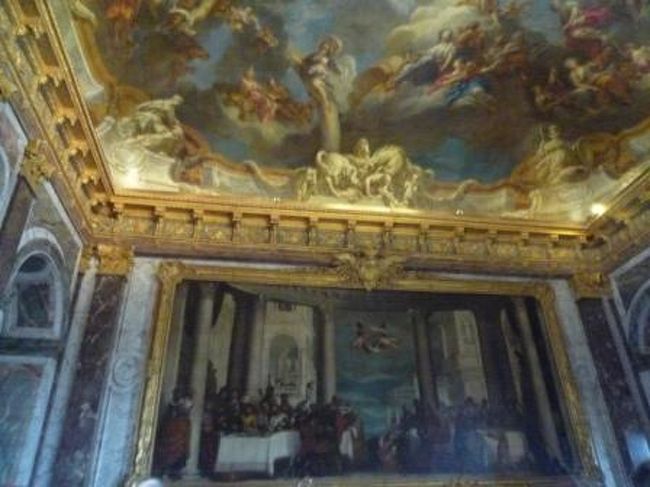 とにかく壁も天井もキッラキラ！