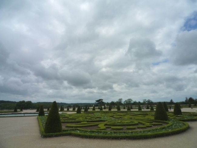 庭園もキレイに整備されてます。<br /><br />緑を観ると、なーんか落ち着く（笑）