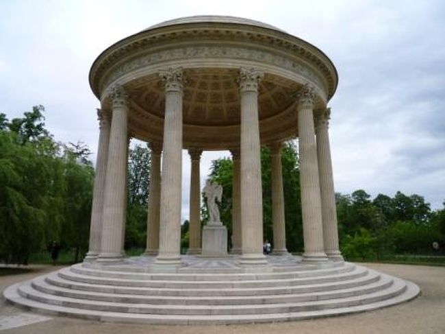 愛の殿堂。<br />