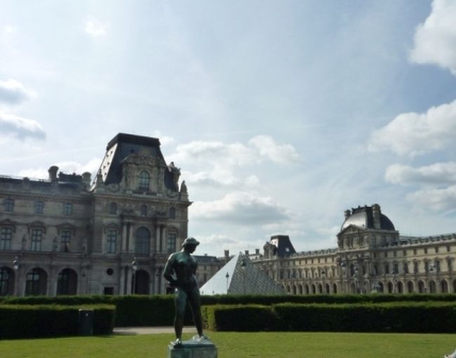 近づいてきたルーヴル。
