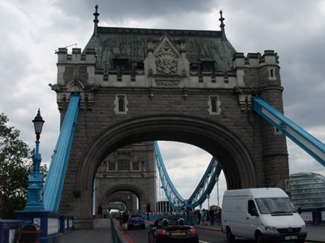 これまた渡らず見るのみ。