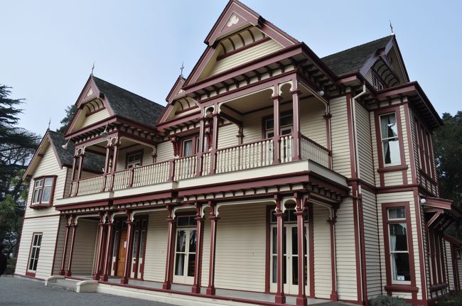 　午後の便まで時間があるので、再びクライストチャーチ市街地に戻ります。<br />　リカトン・ハウスという、初期の開拓者ディーンズ・ファミリーが建てたお家です。