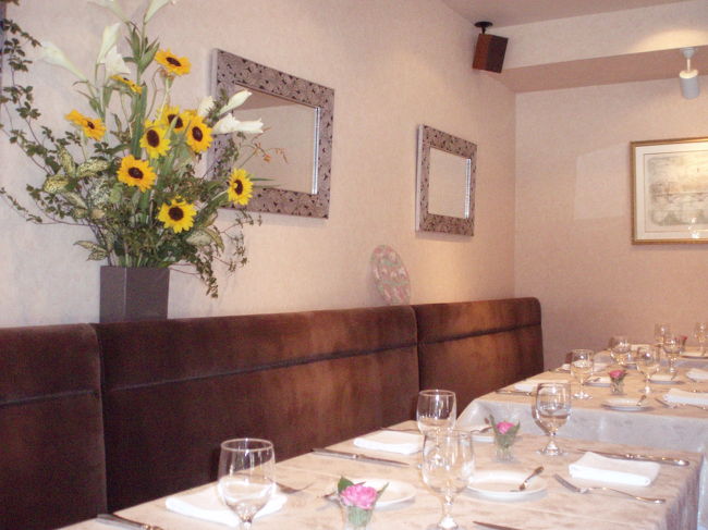 <br />落ち着いた店内。