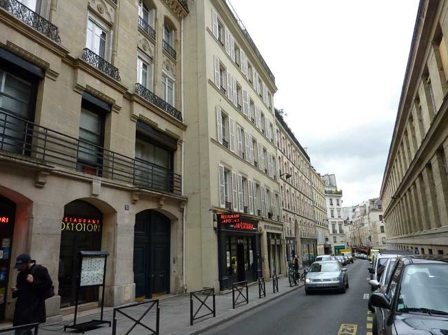 ムシュー・ル・プランス通り<br />には.....。