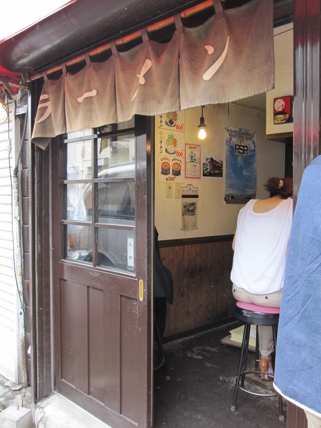 ユチョンとチャンミンがくぐった暖簾。。。ワオ！